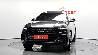 AUDI Q8 4M 2023