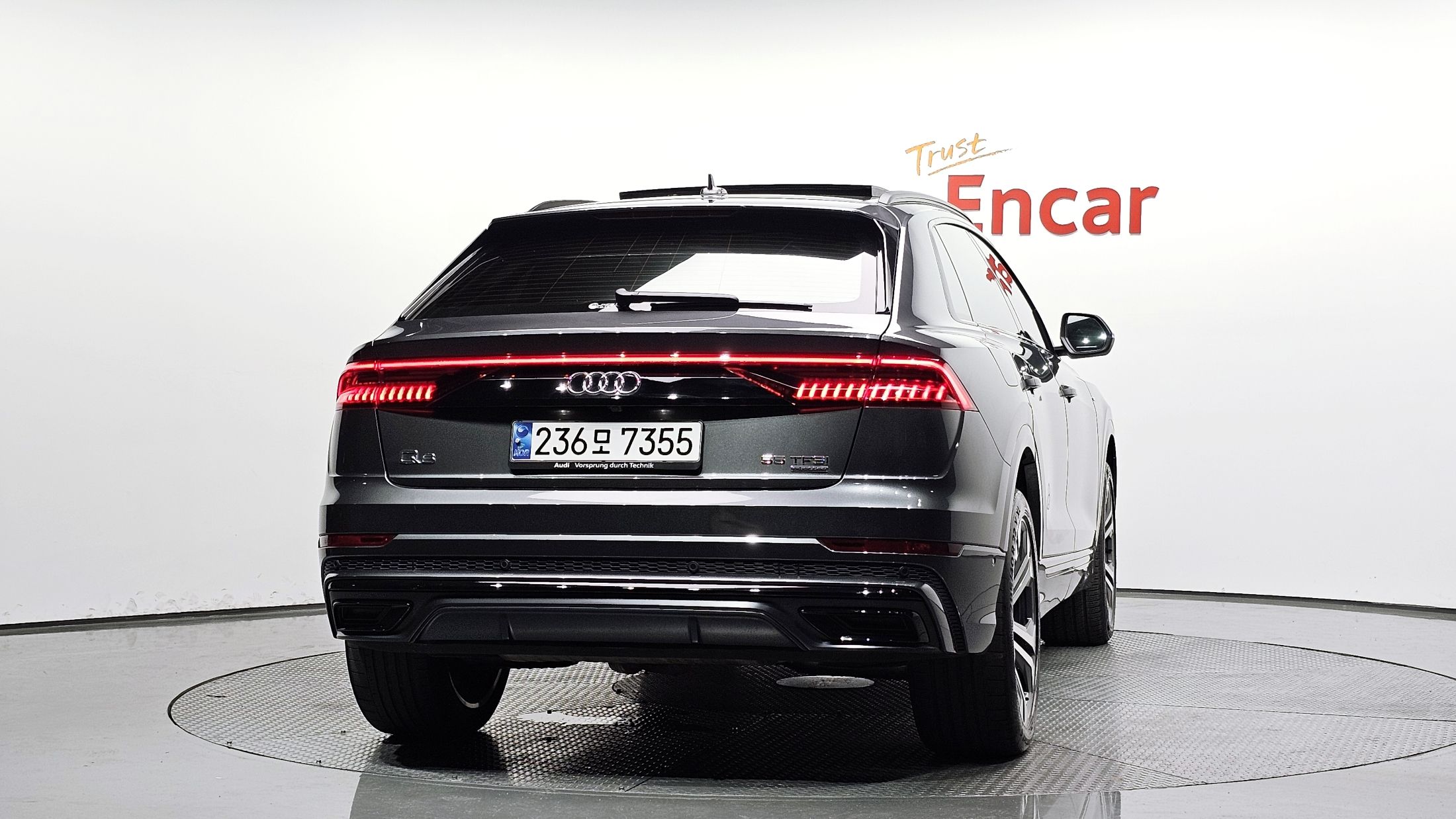 AUDI Q8 4M 2023