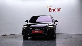 AUDI A8 D5 2023