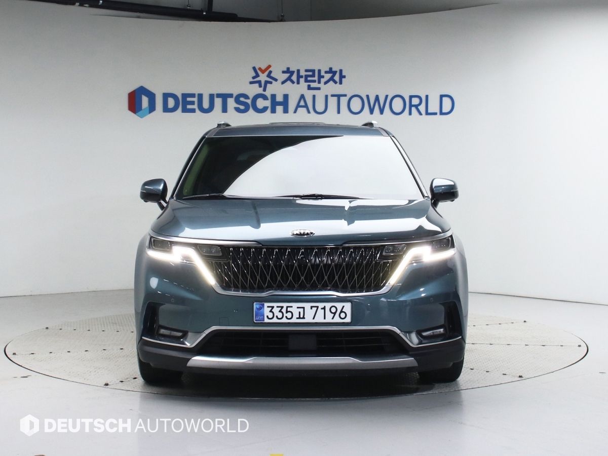 KIA CARNIVAL 2021