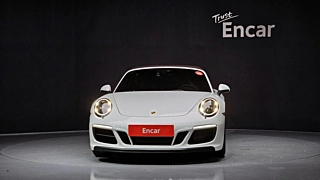 PORSCHE 911 2018