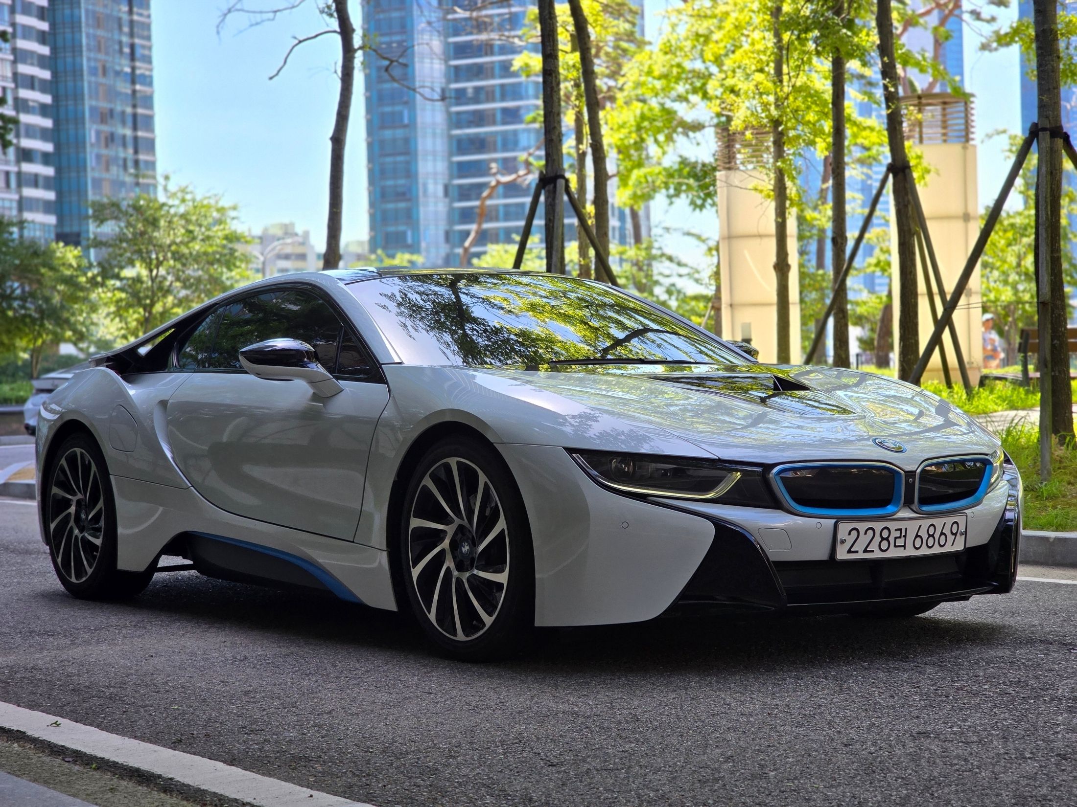 BMW I8 2015