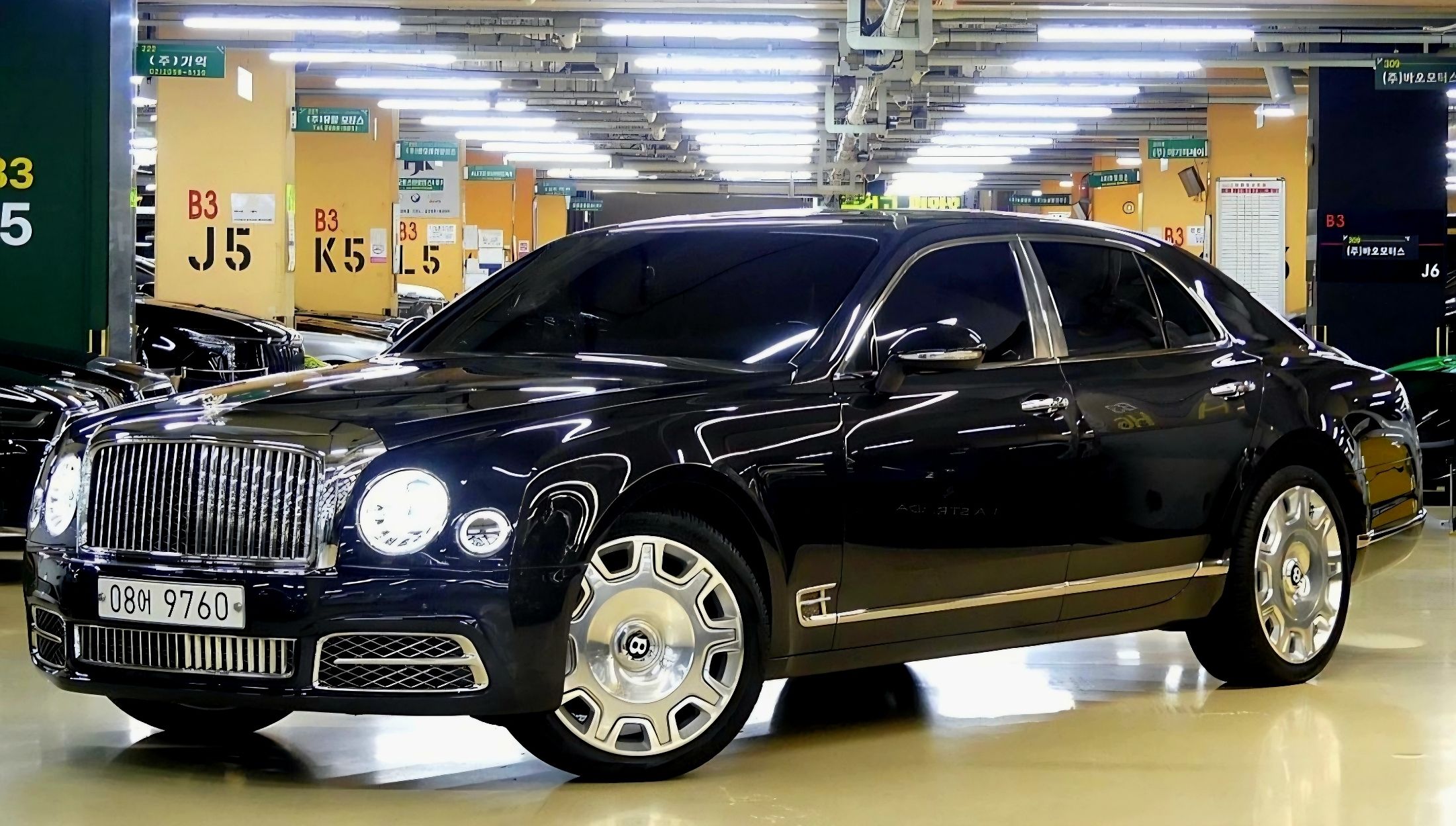 BENTLEY MULSANNE 2017
