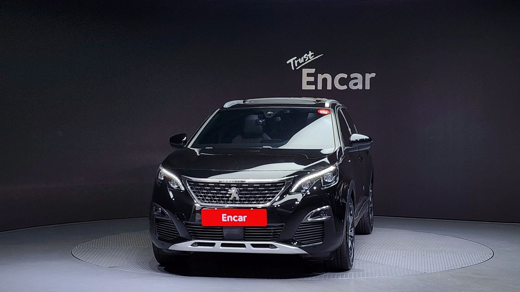PEUGEOT 5008 2018