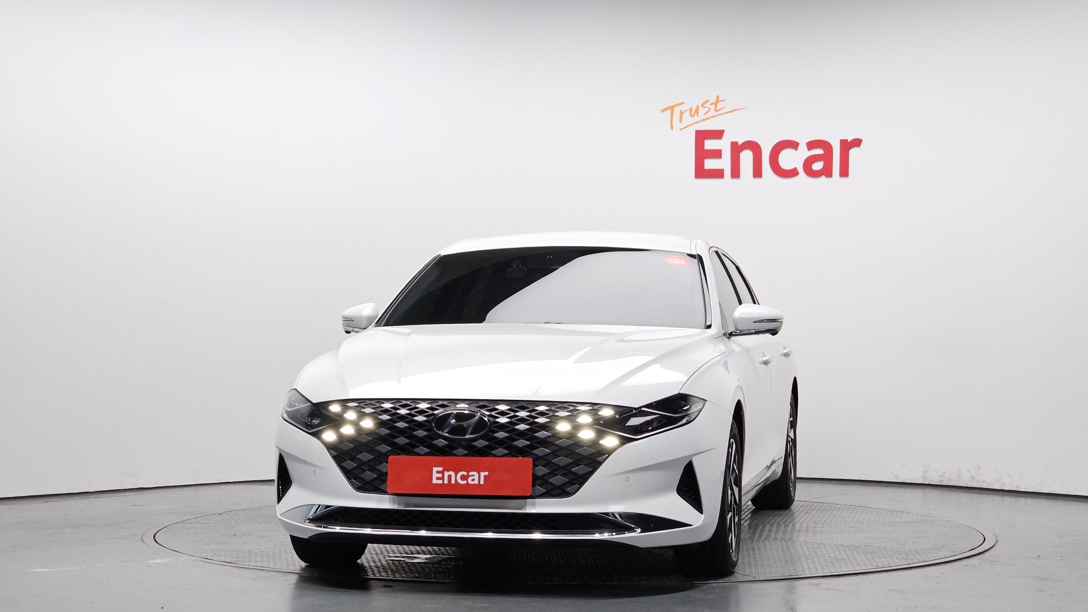 HYUNDAI GRANDEUR IG HYBRID 2022