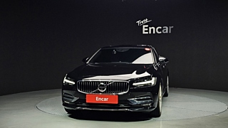 VOLVO S90 2019