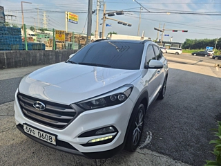 HYUNDAI TUCSON 2015
