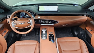 GENESIS GV70 2024