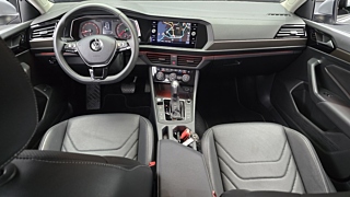 VOLKSWAGEN JETTA 2020