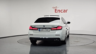 BMW 5-SERIES G30 2020