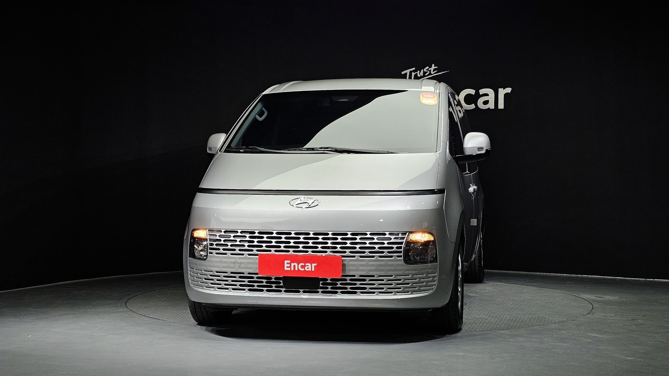 HYUNDAI STARIA 2021