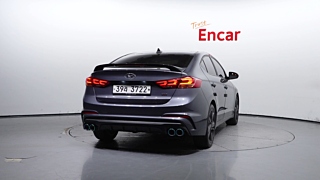 HYUNDAI AVANTE AD 2017