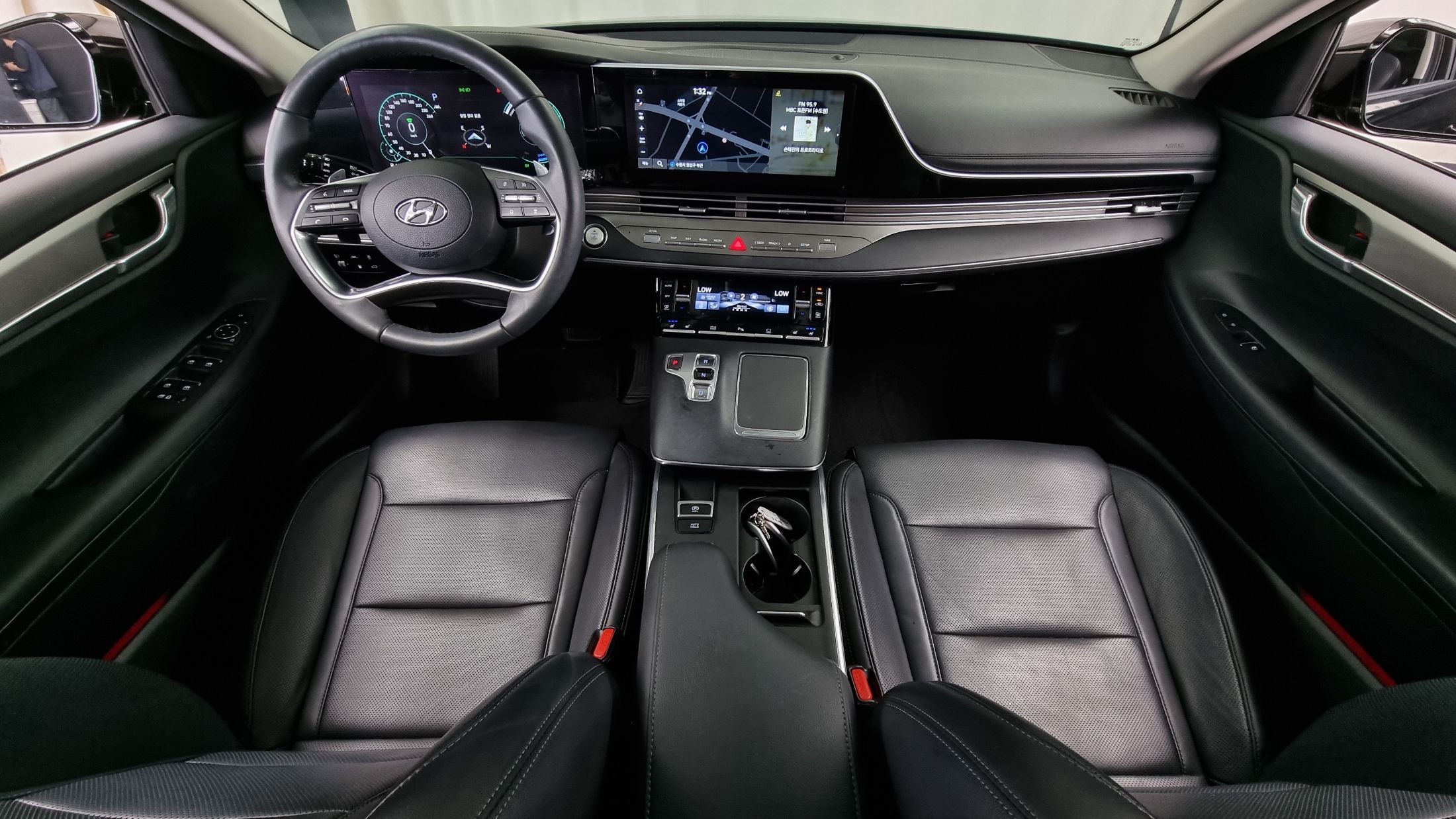 HYUNDAI GRANDEUR IG HYBRID 2022
