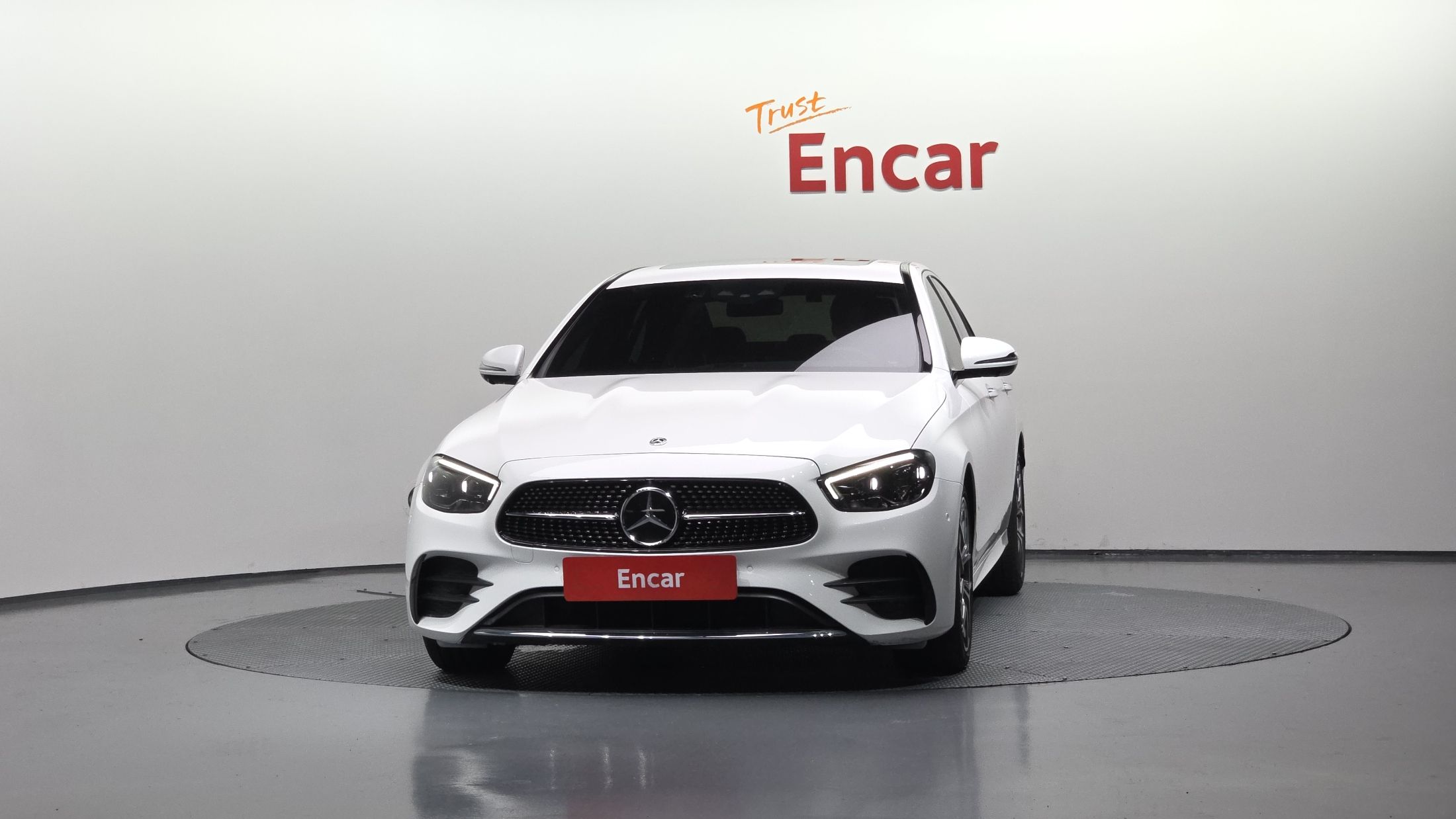 MERCEDES BENZ E-CLASS W213 2020