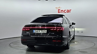 AUDI A8 D5 2021