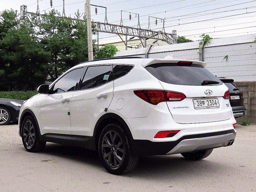 HYUNDAI SANTAFE DM 2016