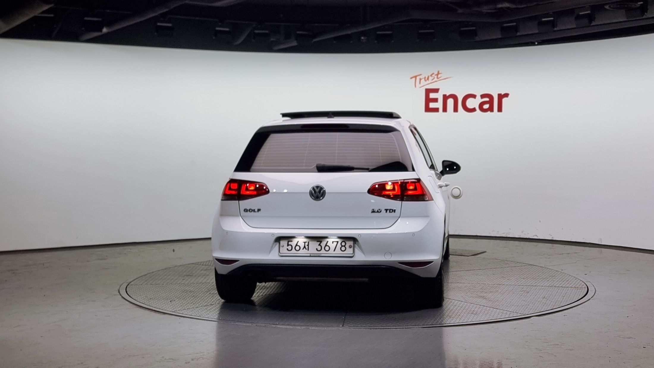VOLKSWAGEN GOLF 2014