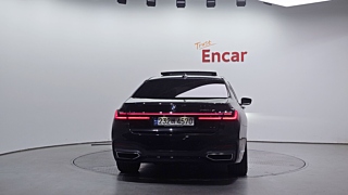 BMW 7-SERIES G11 2020