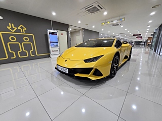 LAMBORGHINI HURACAN 2023