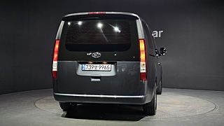 HYUNDAI STARIA 2023