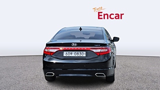 HYUNDAI GRANDEUR HG HYBRID 2016