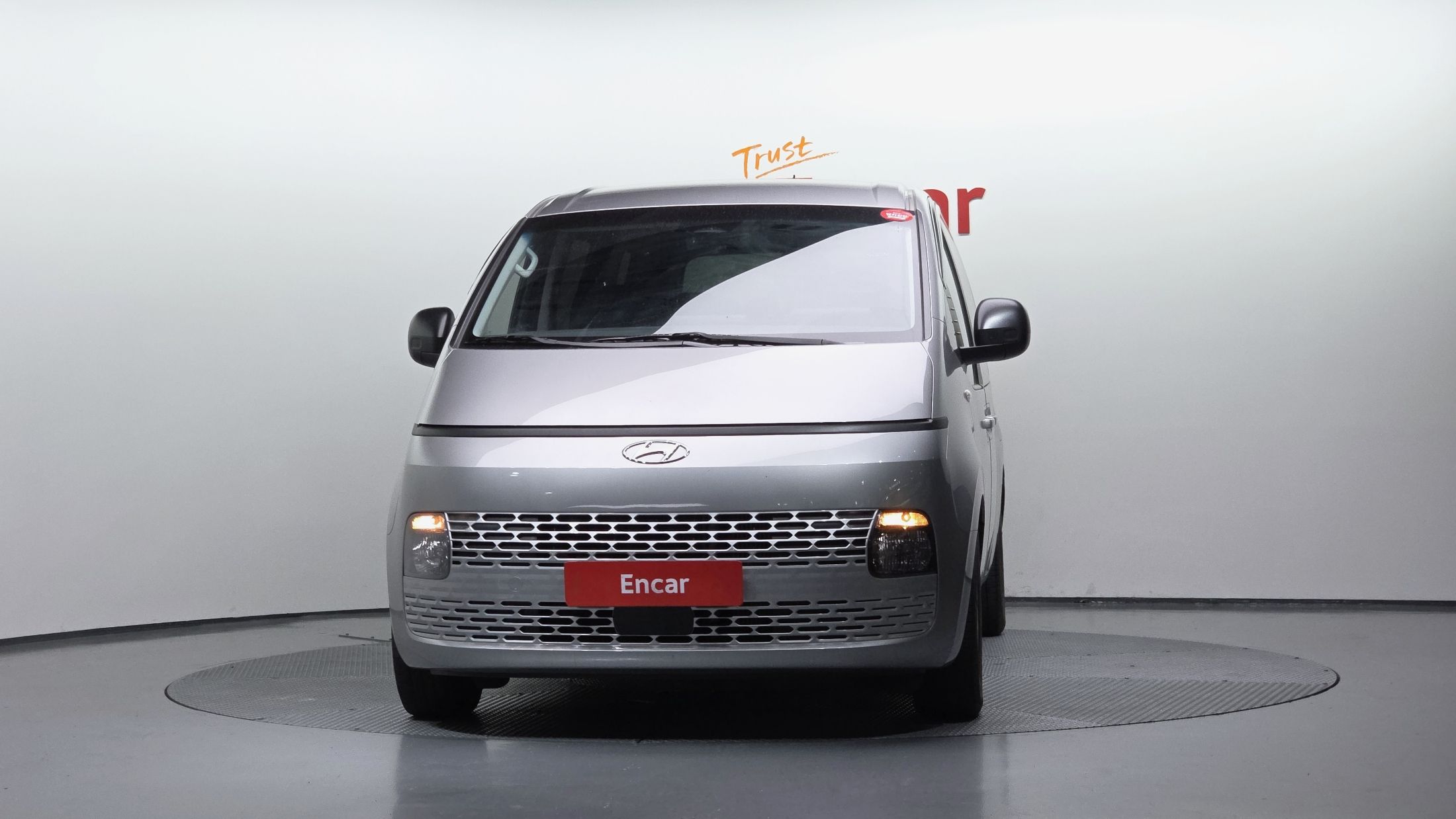 HYUNDAI STARIA 2021