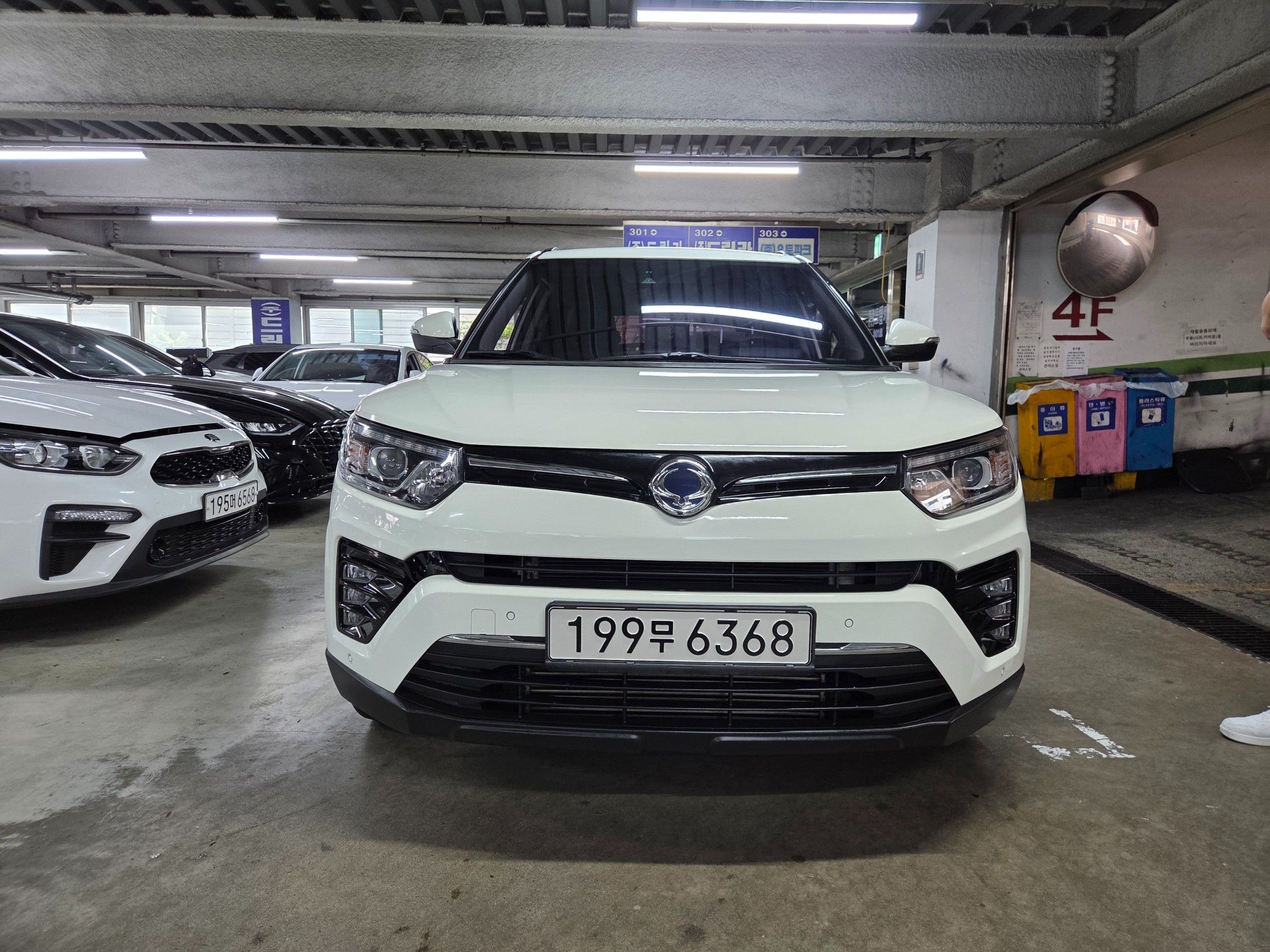 SSANGYONG TIVOLI VERY NEW 2020