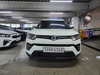 SSANGYONG TIVOLI VERY NEW 2020