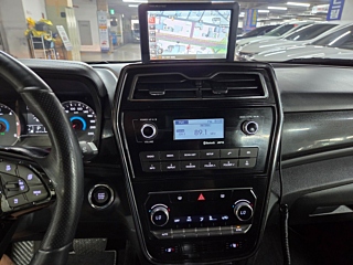SSANGYONG TIVOLI VERY NEW 2020