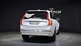 VOLVO XC90 2023