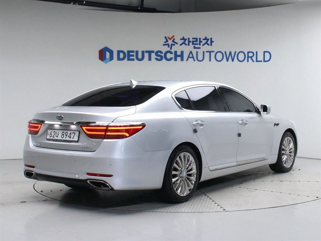 KIA K9 2015