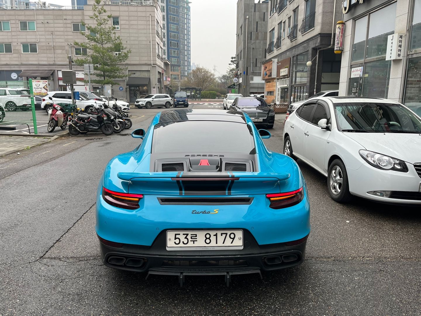 PORSCHE 911 2018