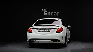 MERCEDES BENZ C-CLASS W205 2016