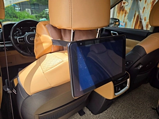 KIA CARNIVAL  4 GENERATION 9 Seater Signature 2021