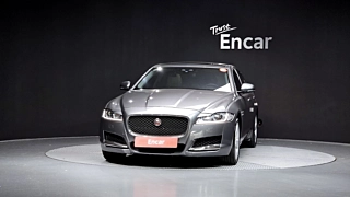 JAGUAR XF X260 2018