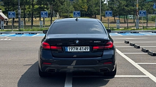 BMW 5-SERIES G30 2021