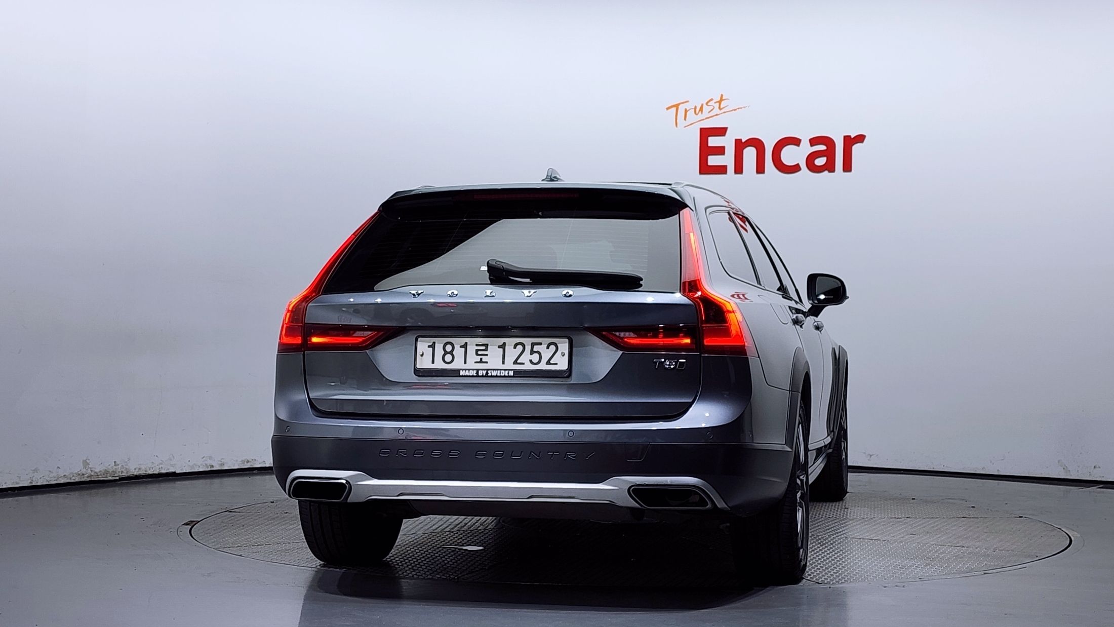 VOLVO V90 CROSS COUNTRY 2020