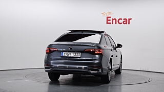 VOLKSWAGEN JETTA 2023