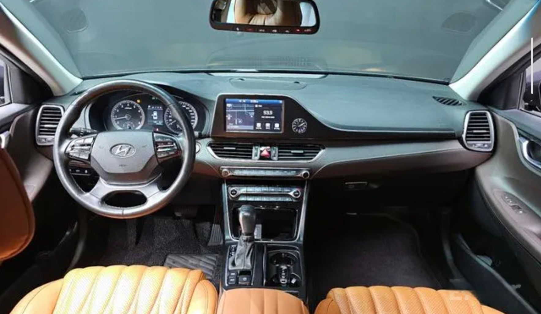 HYUNDAI GRANDEUR IG 2018