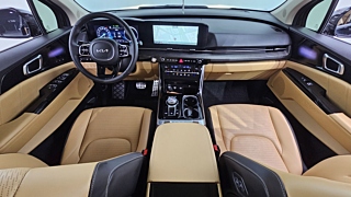 KIA CARNIVAL 2023