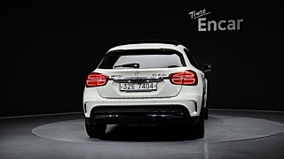 MERCEDES BENZ GLA-CLASS X156 2016