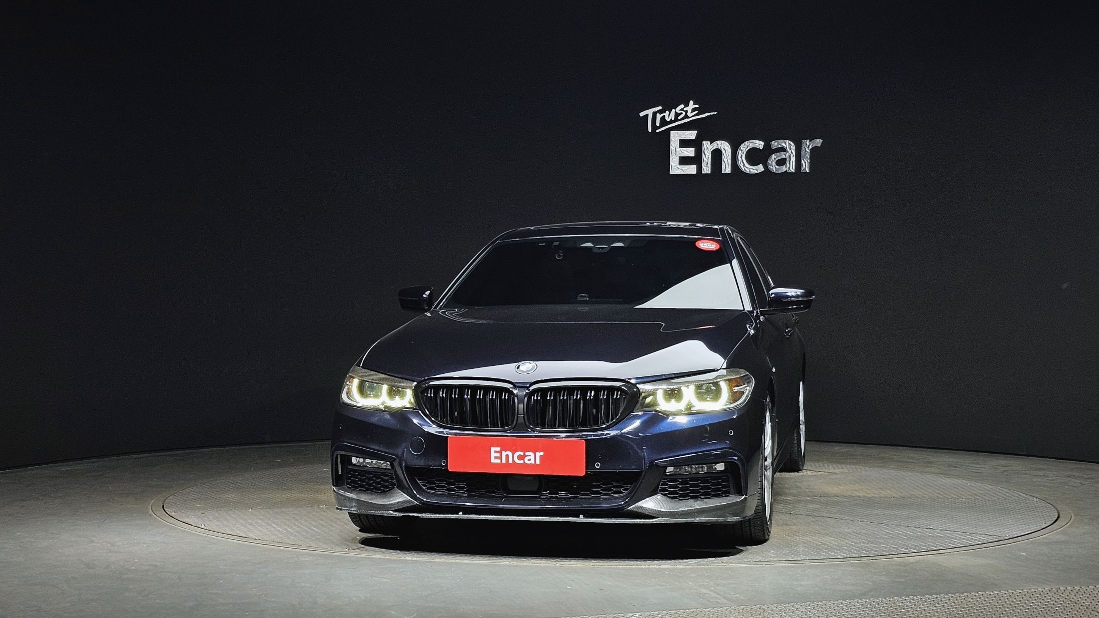 BMW 5-SERIES G30 2017