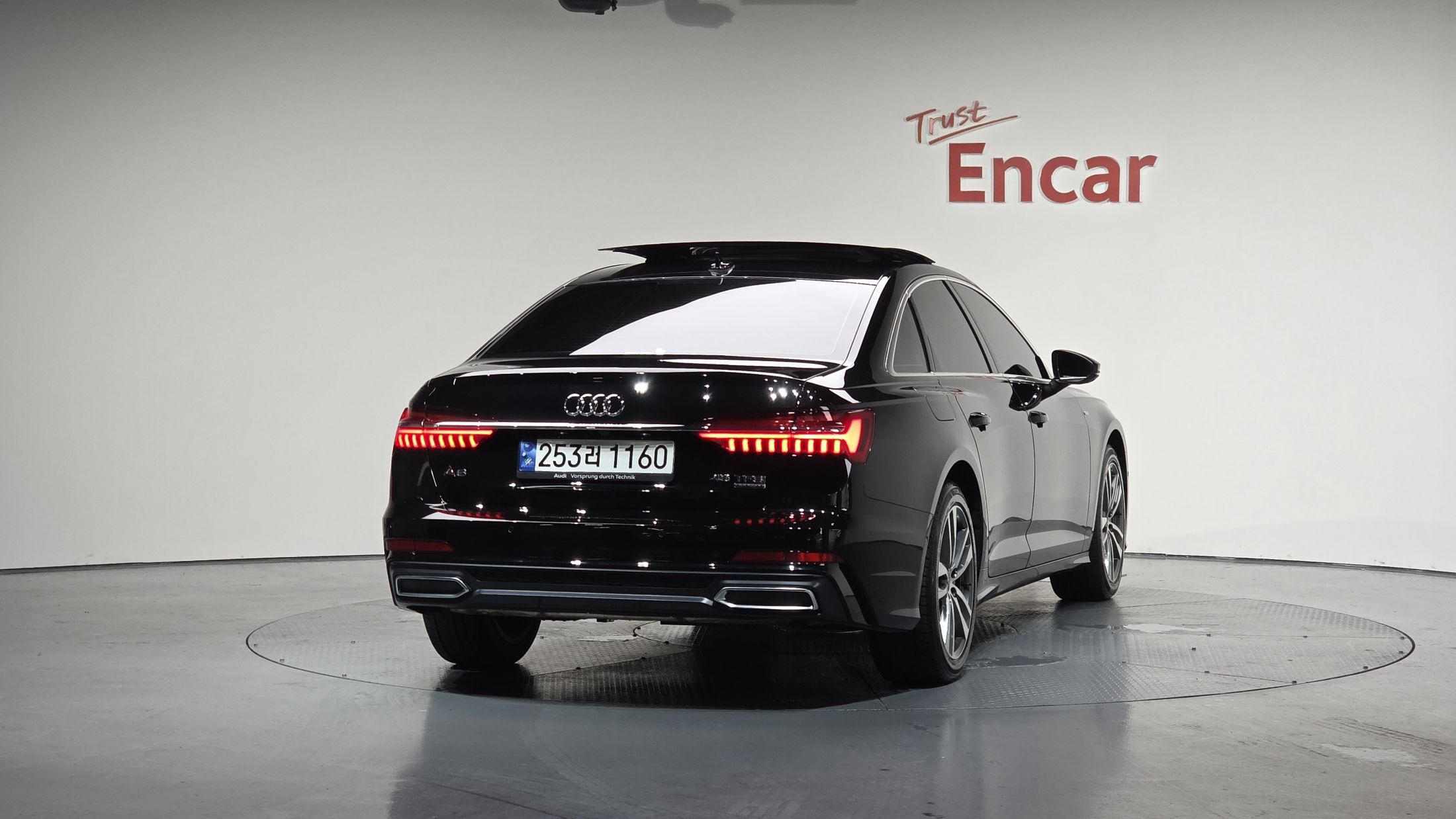 AUDI A6 C8 2023