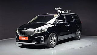 KIA CARNIVAL 9 Seater Luxury 2020