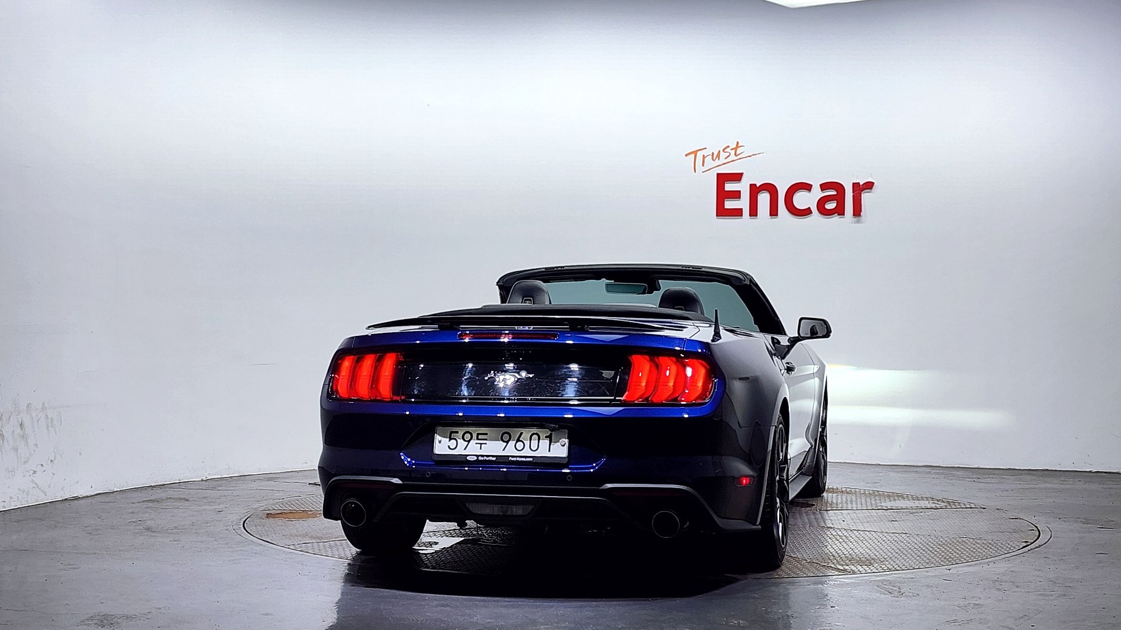 FORD MUSTANG 2018