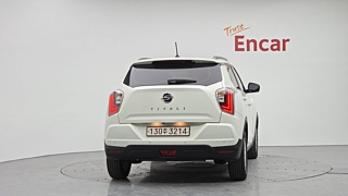 SSANGYONG TIVOLI VERY NEW 2021