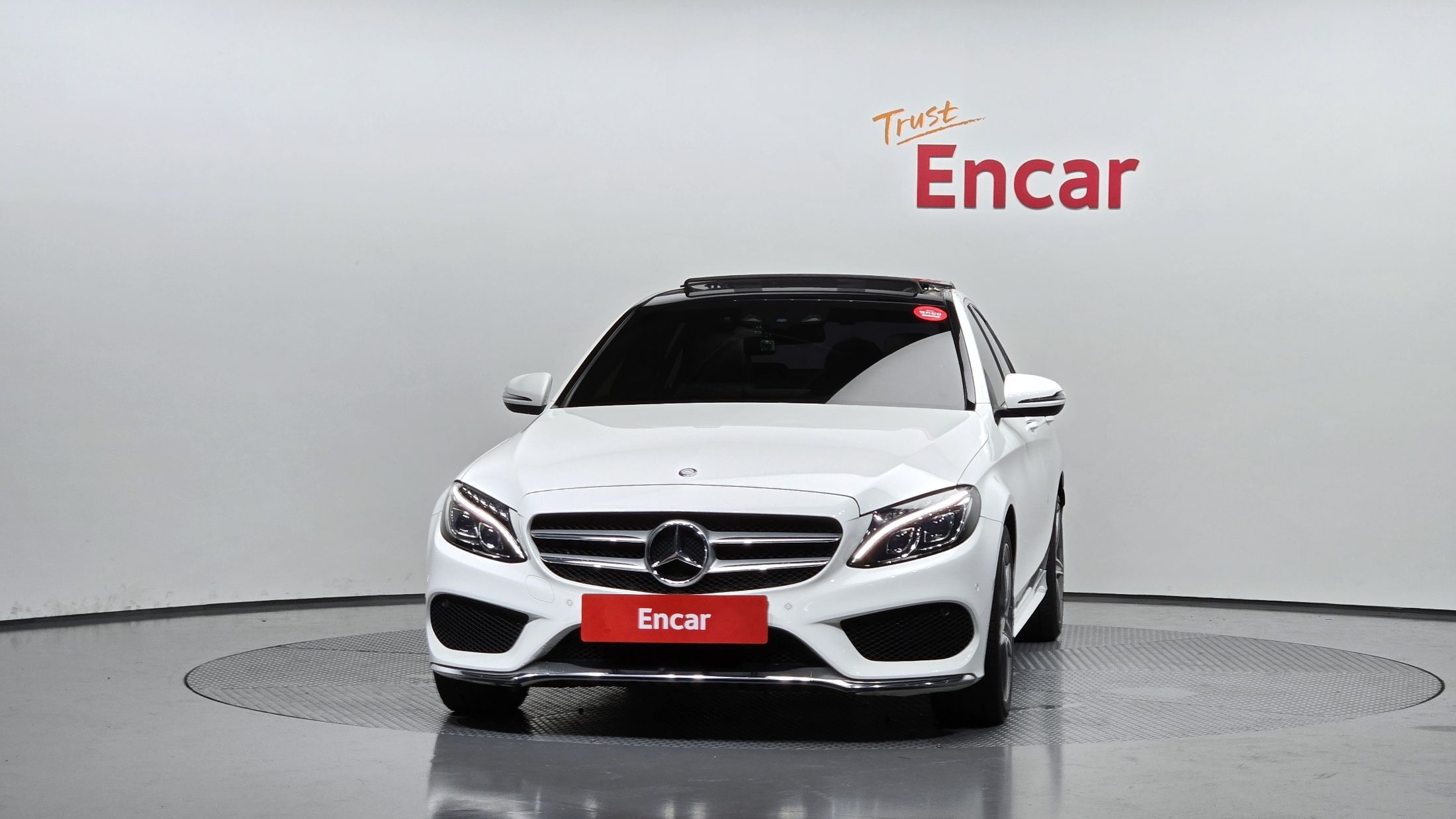 MERCEDES BENZ C-CLASS W205 2016