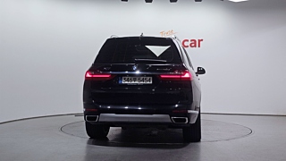 BMW X7 G07 2021
