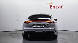 KIA STINGER 2017