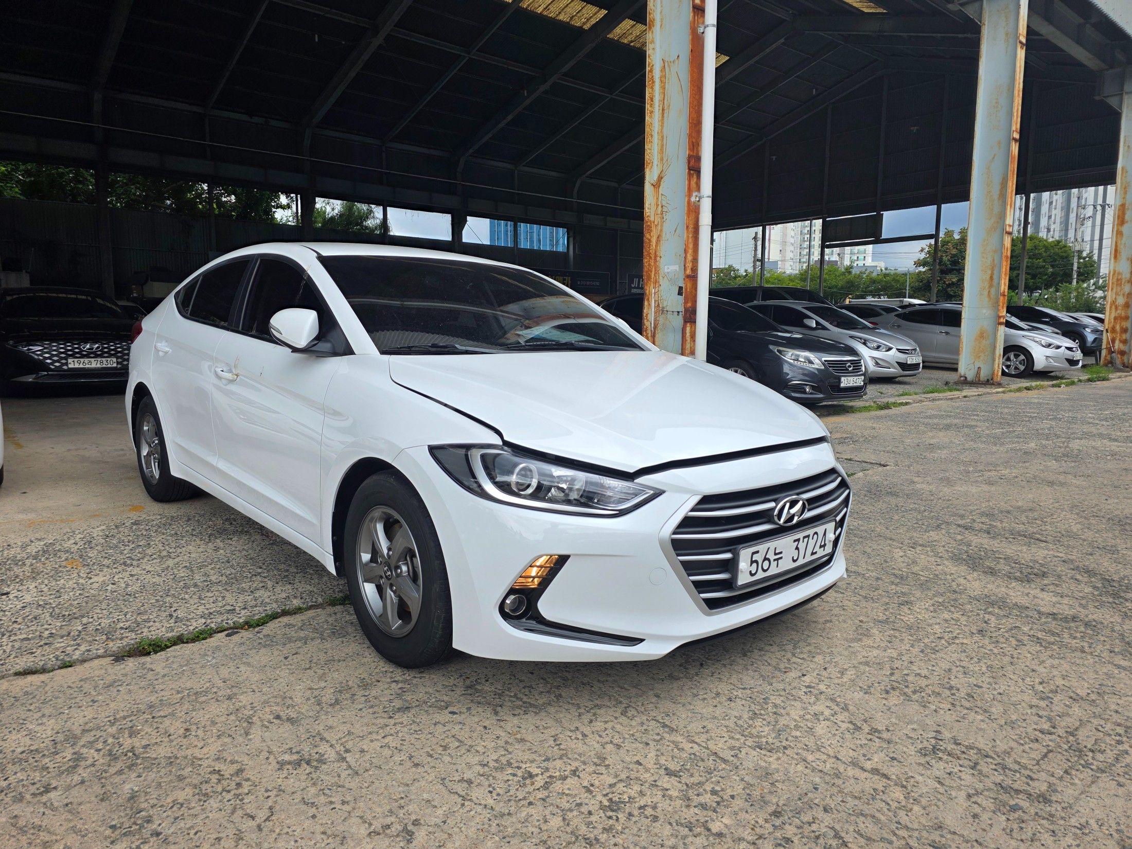 HYUNDAI AVANTE AD 2016
